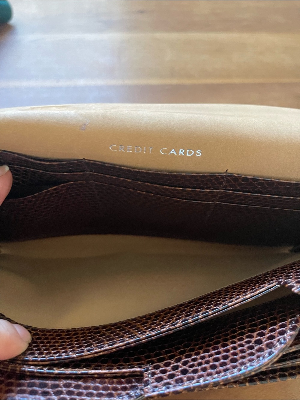 Smythson of the Bond Street snake Textured Leather Envelope travel Clutch wallet - Picture 6 of 16